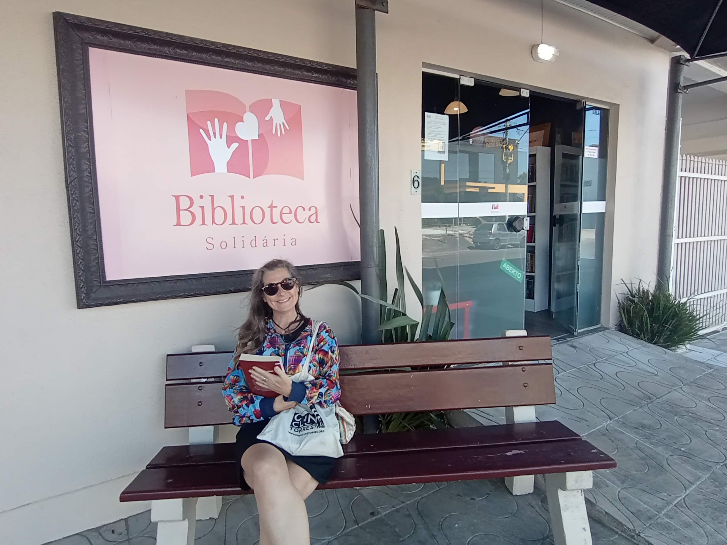 Biblioteca Solidária